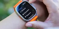 مقایسه ساعت‌های هوشمند Fitbit Ionic و Apple Watch و Samsung Gear S3 - تکفارس 