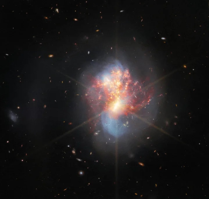 تلسکوپ جیمز وب لحظه برخورد دو کهکشان دوردست را ثبت کرد - تکفارس 