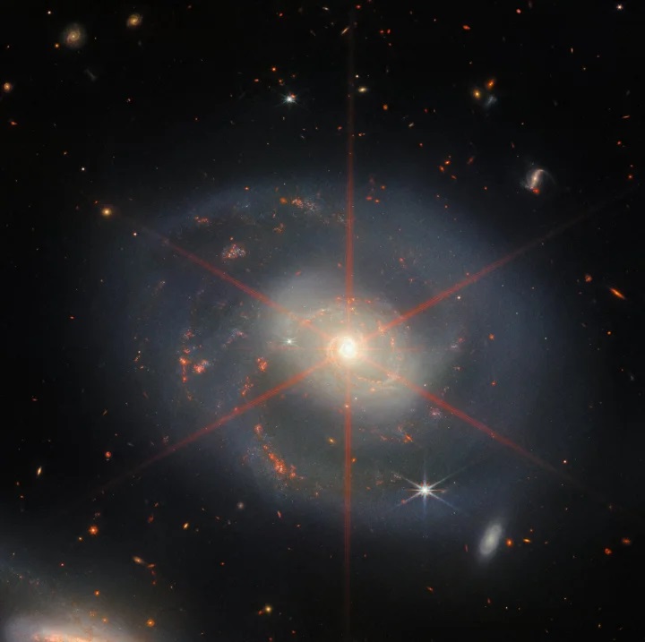 تلسکوپ جیمز وب تصویری از یک کهکشان عجیب ثبت کرد - تکفارس 