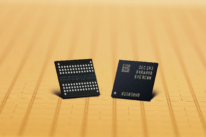 سامسونگ اولین حافظه ۱۲ نانومتری DDR5 DRAM دنیا را معرفی کرد - تکفارس 