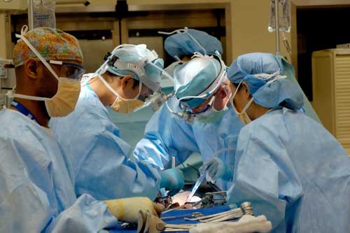 جراحی‌های ترمیمی و بازسازی سینه - تکفارس 