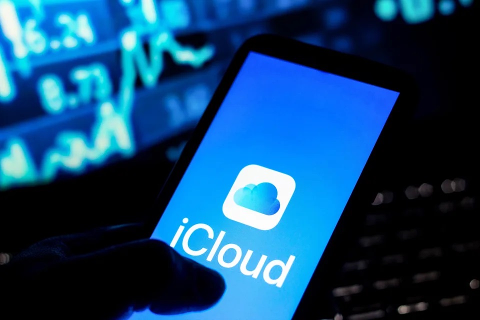 شکایت اپل iCloud