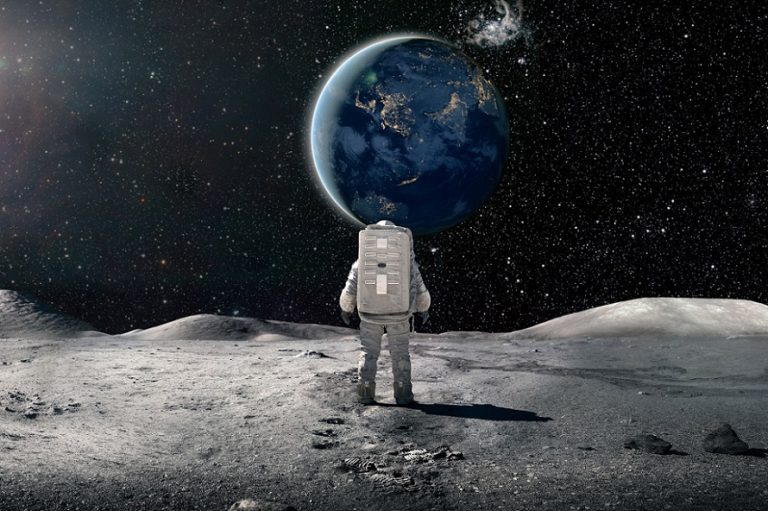 درخواست کاخ سفید از ناسا برای تعیین استاندارد زمانی برای کره ماه