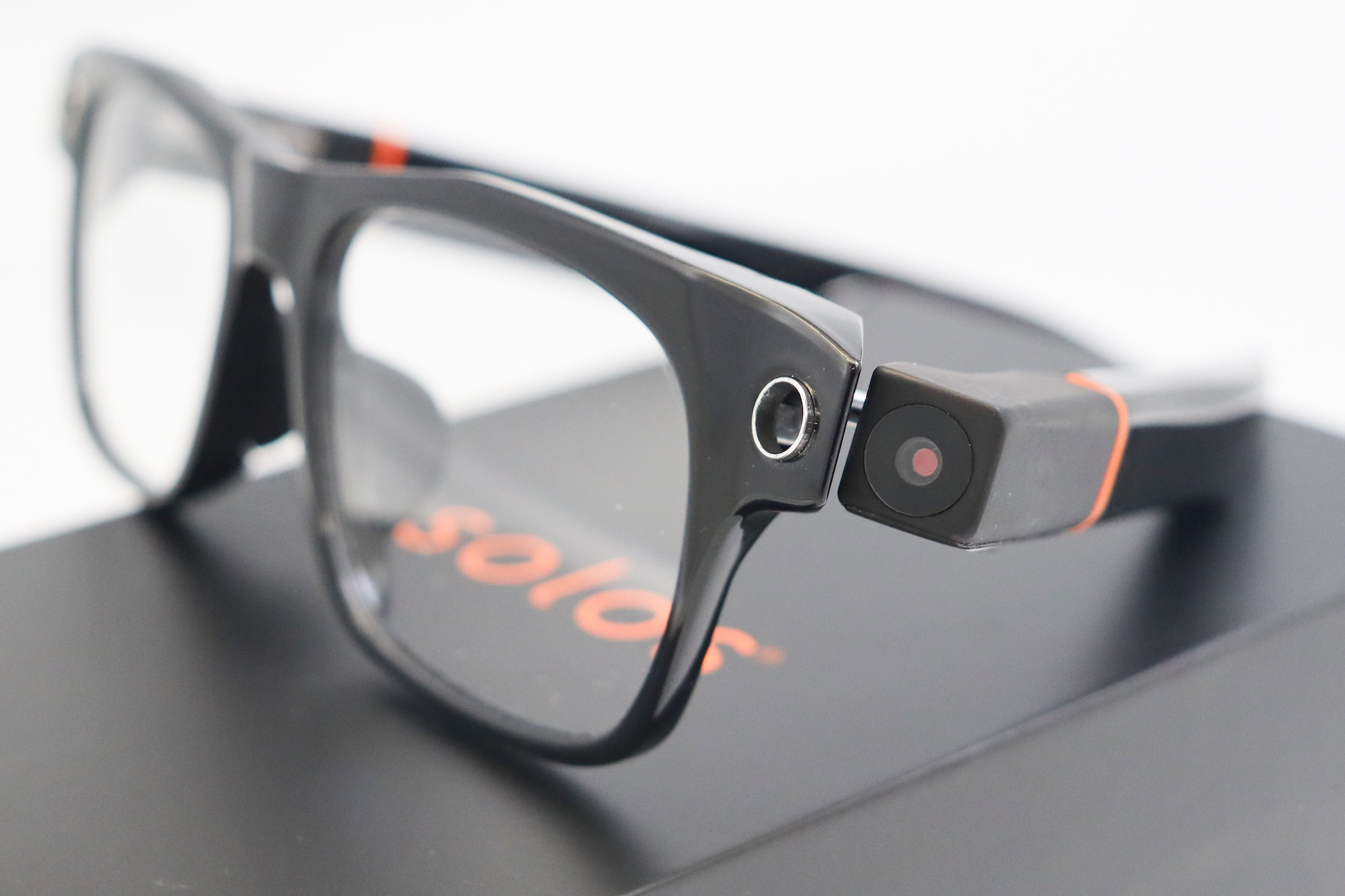 عینک هوشمند Solos AirGo Vision