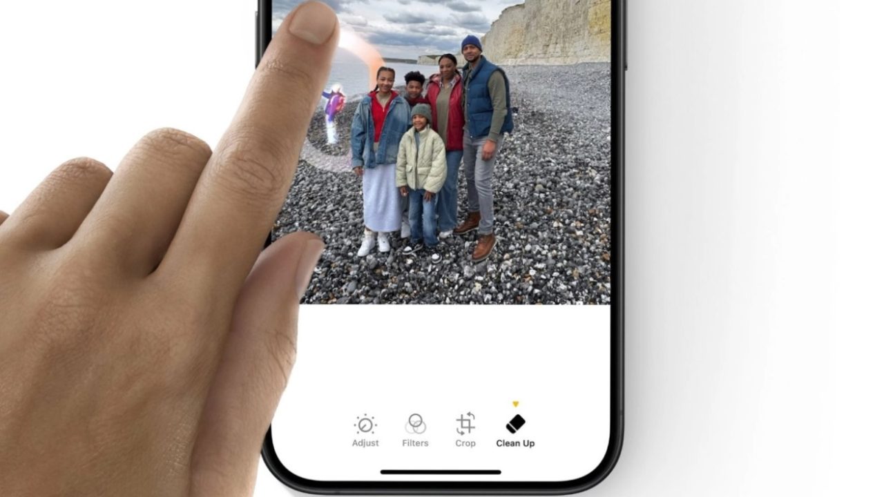 قابلیت حذف اشیاء از عکس‌ها iOS 18.1