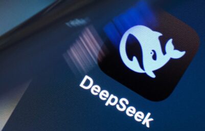 DeepSeek R1